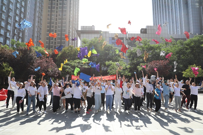 生態(tài)水泥：靠譜！金牌管家將暖心服務(wù)送到職工心坎里